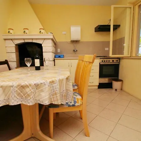 Apartment Apartments Villa Steffi Prizba