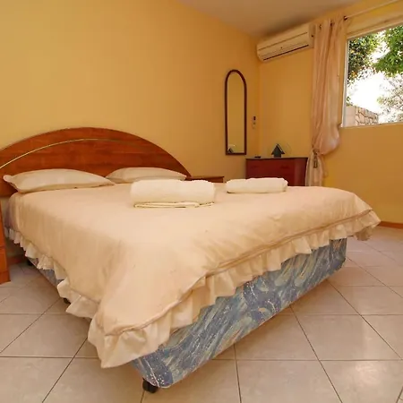Apartments Villa Steffi Prizba