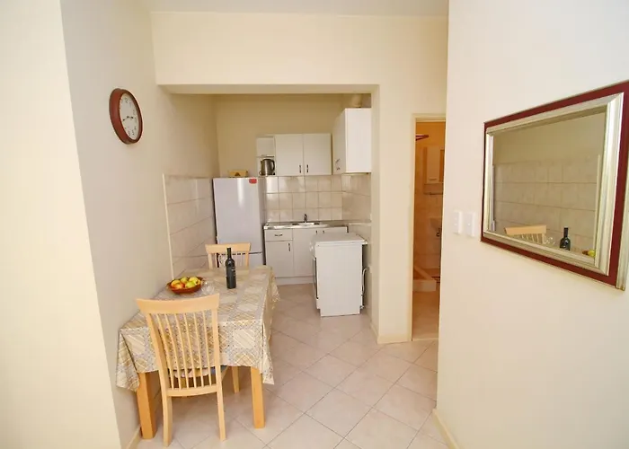 Steffi アパート *